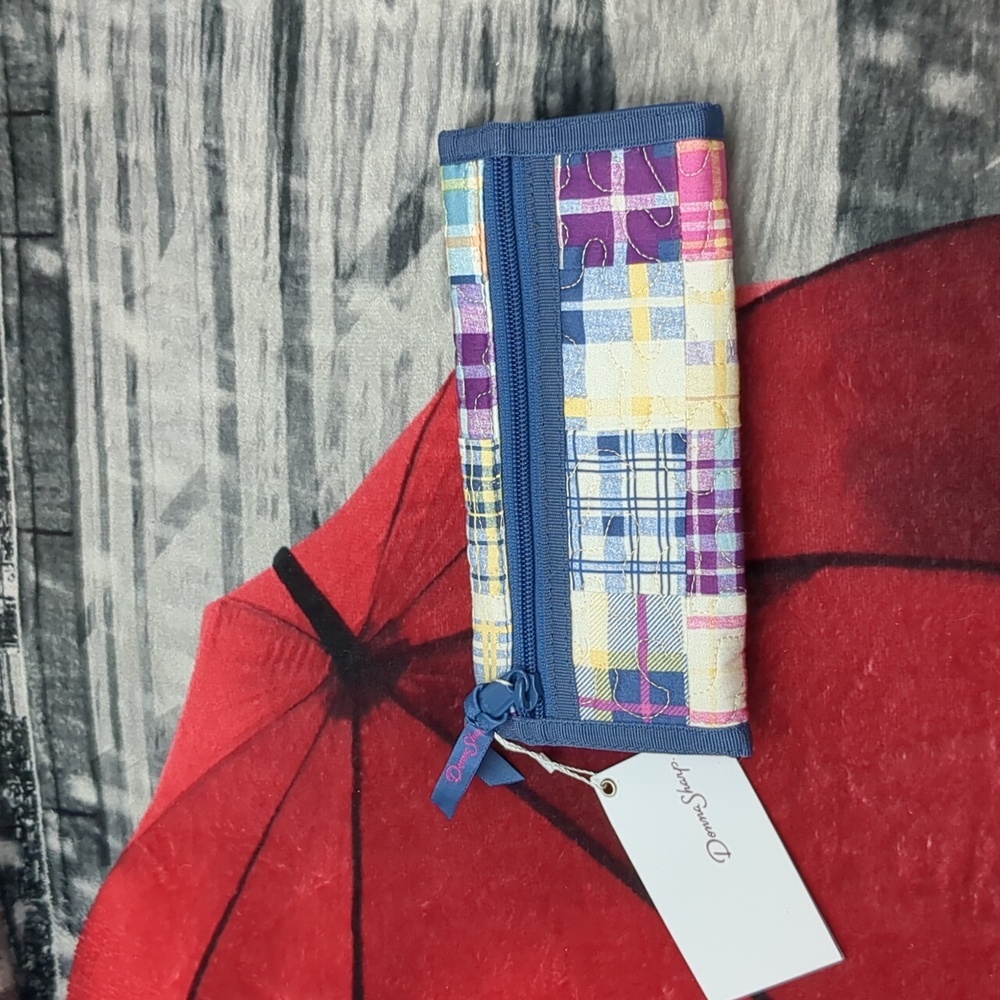 Donna Sharp Madras Wallet - Picture 4 of 8